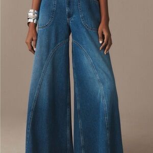 Pilcro Godet Palazzo Mid-Rise Wide-
Leg Jeans